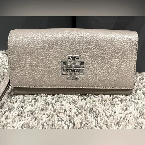 NWT Tory Burch Britten Flap Envelope Continental Wallet - Picture 7 of 7
